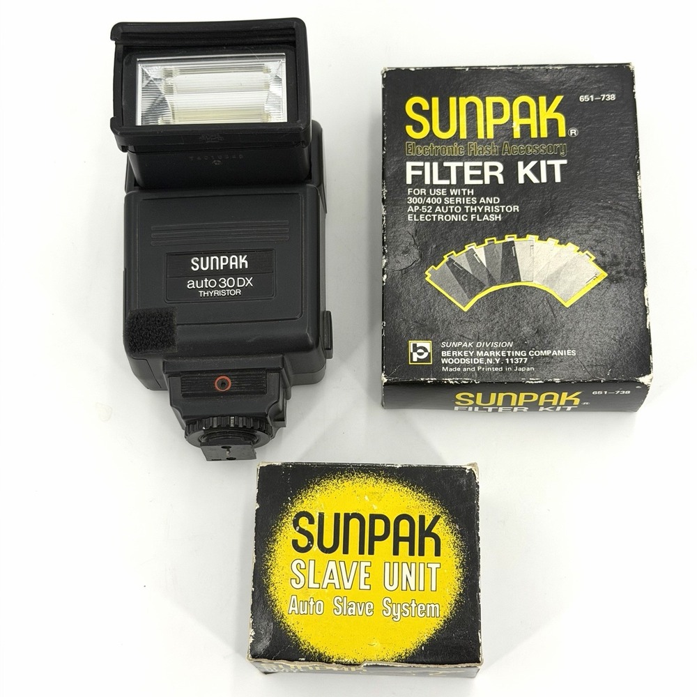 Sunpak Dedicated TTL Flash for Nikon 30 DX Filter Kit Auto Slave System Tested